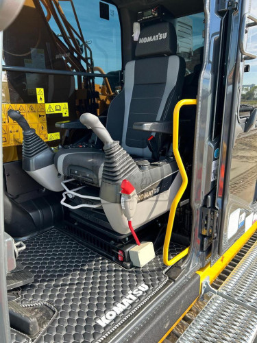 PC360SLF-11